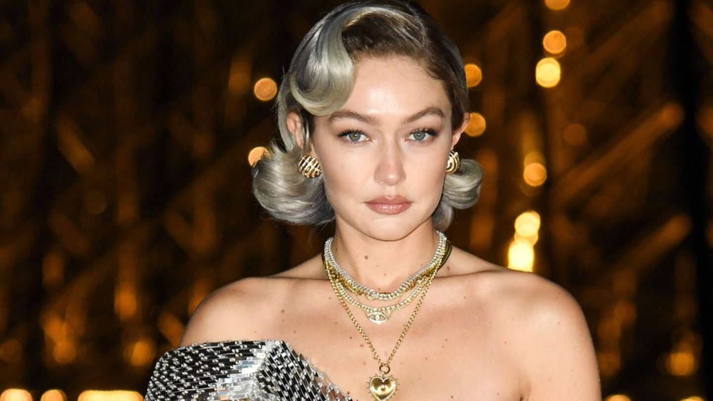 „Sehr romantisch und sehr glücklich“: Gigi Hadid über Beziehung mit Bradley Cooper