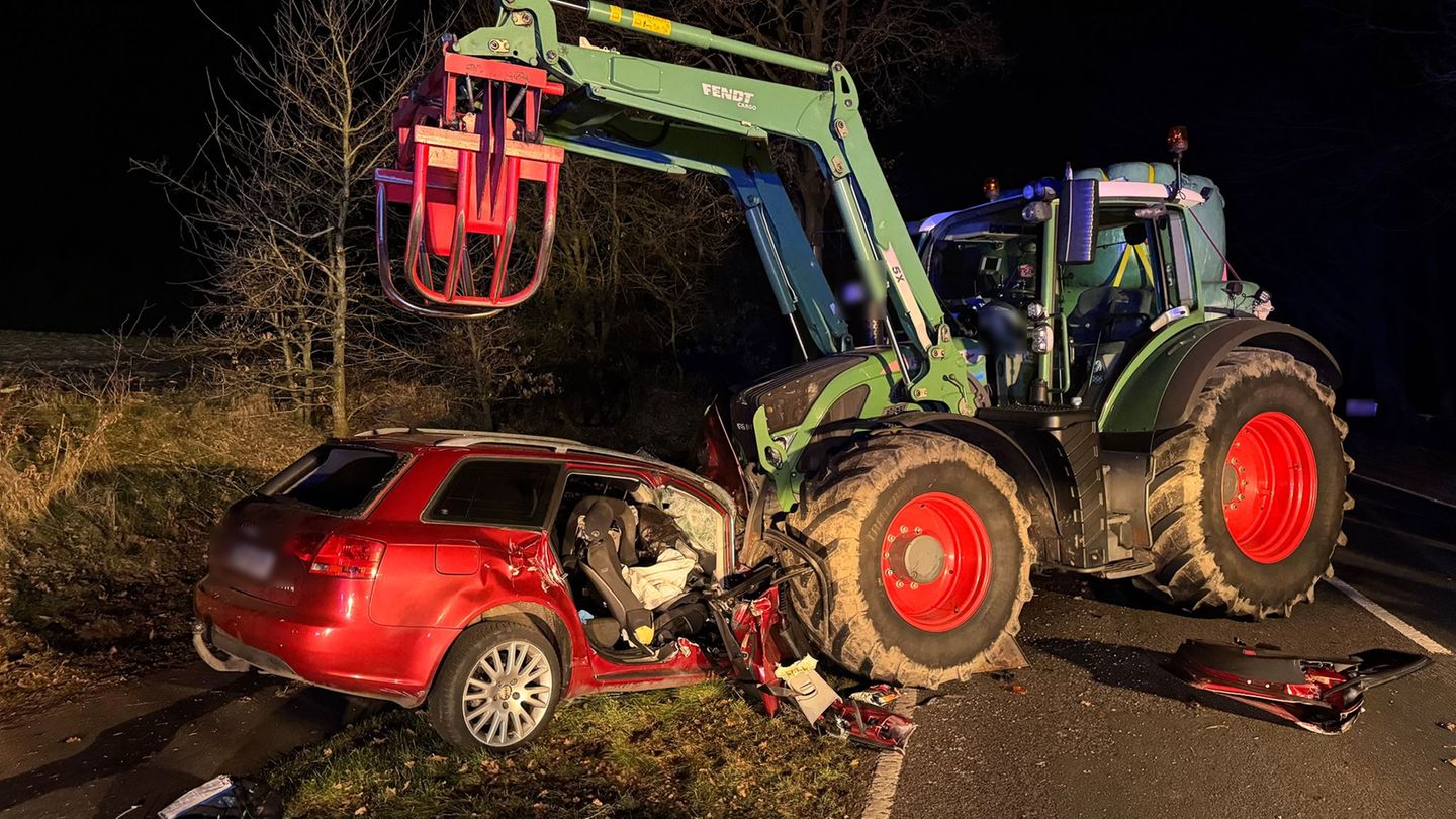 Unfälle: Kollision mit Traktor – eine Tote, zwei Schwerverletzte