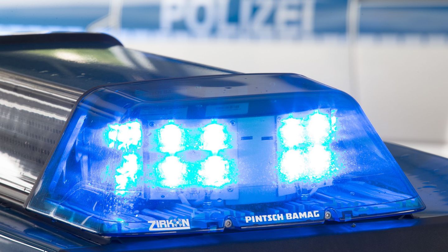 Kreis Mainz-Bingen: Frau nach Unfall mit Zustellfahrzeug gestorben