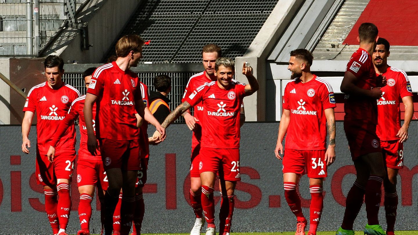 2.Fußball-Bundesliga: Zimmermann führt Fortuna zum 1:0-Sieg gegen Regensburg