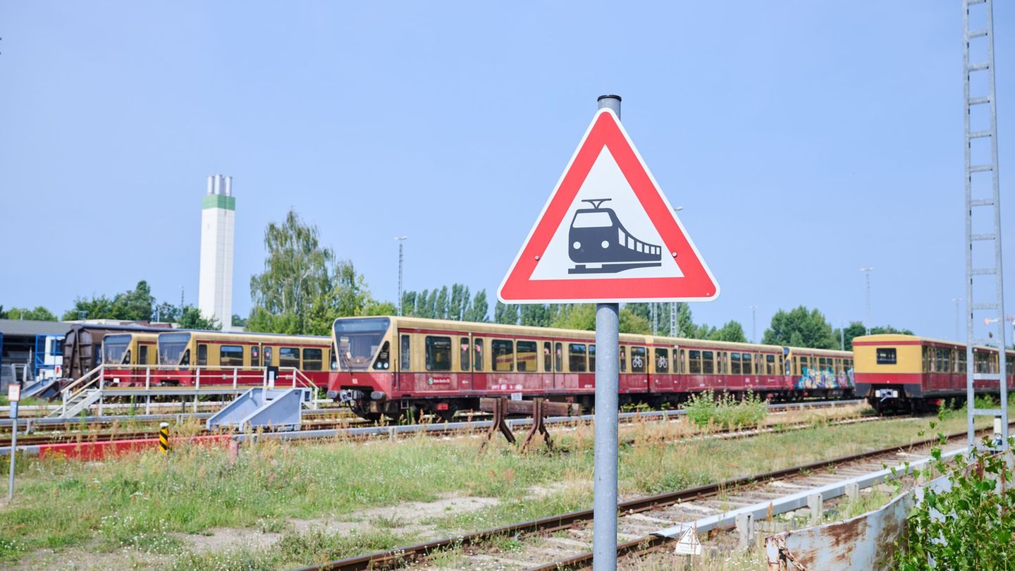 S-Bahnausfall: Stellwerksausfall legt S-Bahn in Berlin teilweise lahm