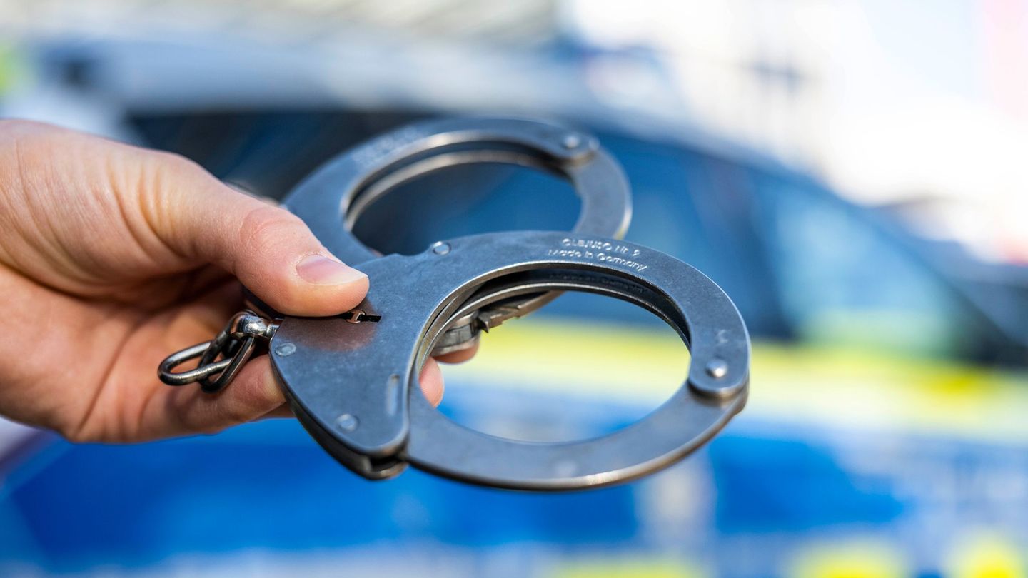 Juweliergeschäft: Mehrere Verletzte nach versuchtem Raub