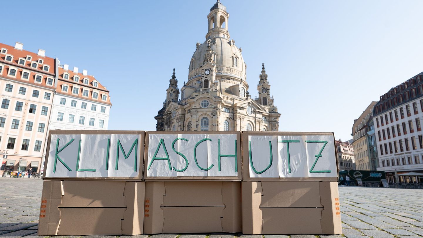 Klimaschutz: Klimaschutzaktion in Dresden – Politiker bleiben fern