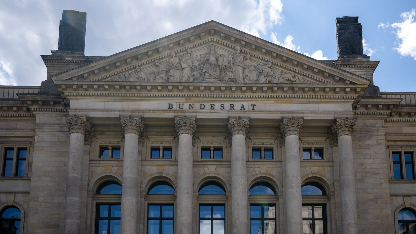 Finanzpaket im Bundesrat: Kretschmann verteidigt Aufweichen der Schuldenbremse