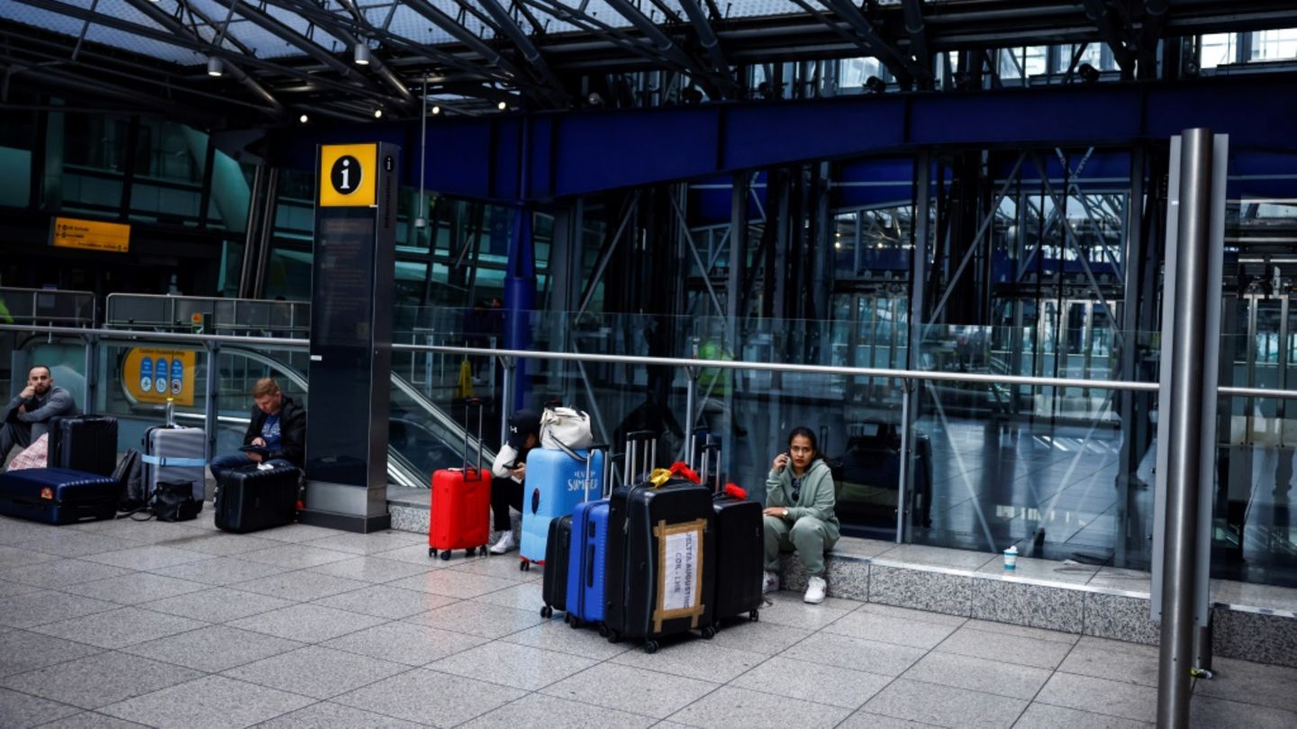 Stromausfall: Schließung von Londoner Flughafen zieht massive Störungen nach sich