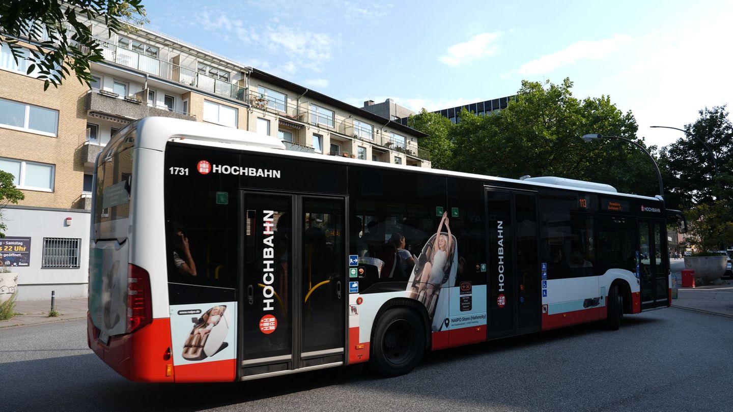 Unfälle: Fahrgäste verletzt nach Vollbremsung eines Busses in Hamburg