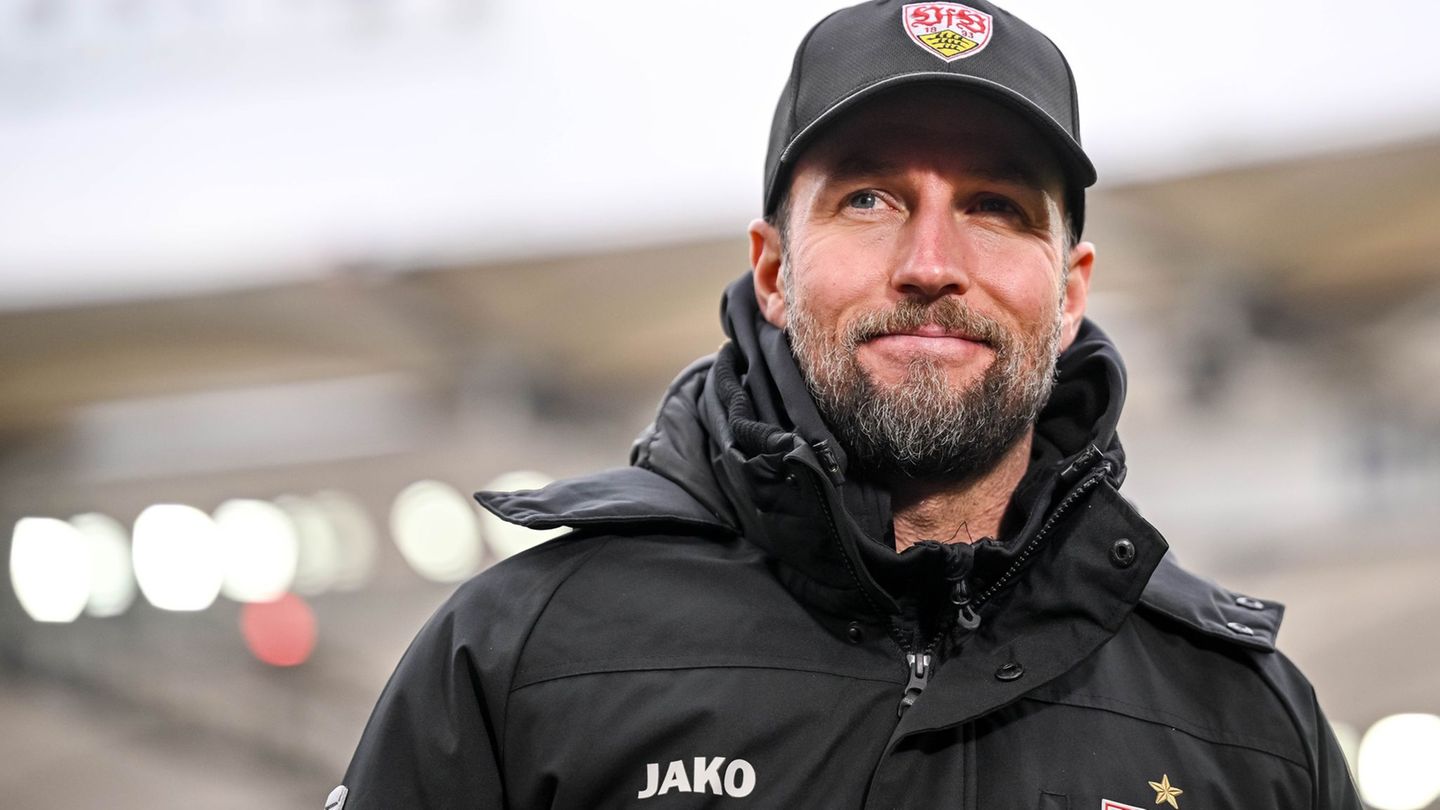 Fußball-Bundesliga: Ohne Klausel: VfB Stuttgart verlängert mit Trainer Hoeneß