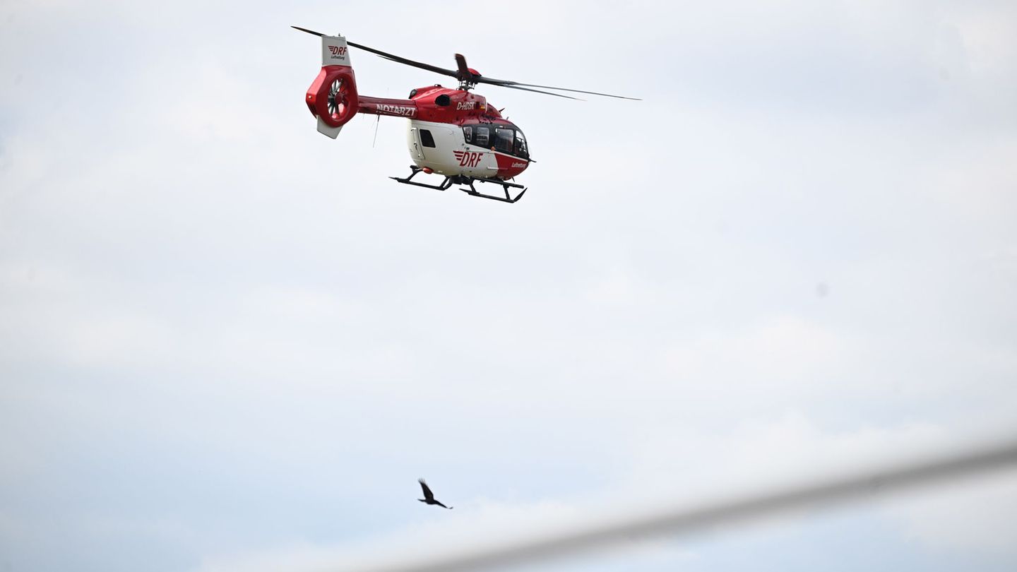 Polizei: Mann stirbt nach Bad in Weiher