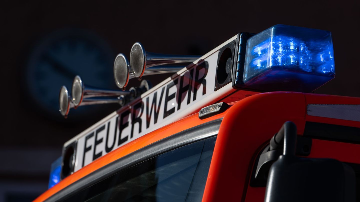 Brände: Brand in Hamburger Hochhaus