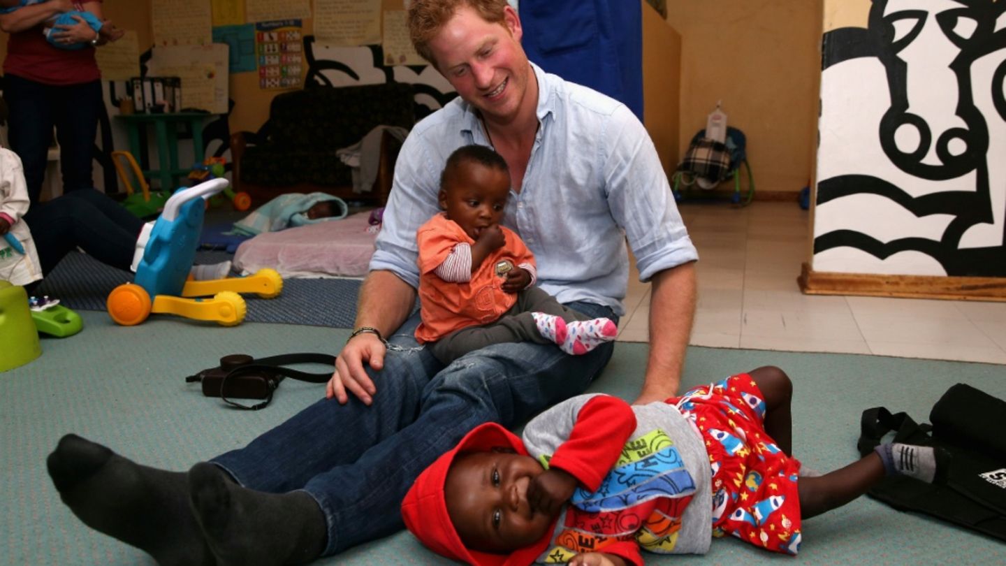 Prinz Harry zieht sich aus zu Ehren seiner Mutter gegründeter Aids-Stiftung zurück