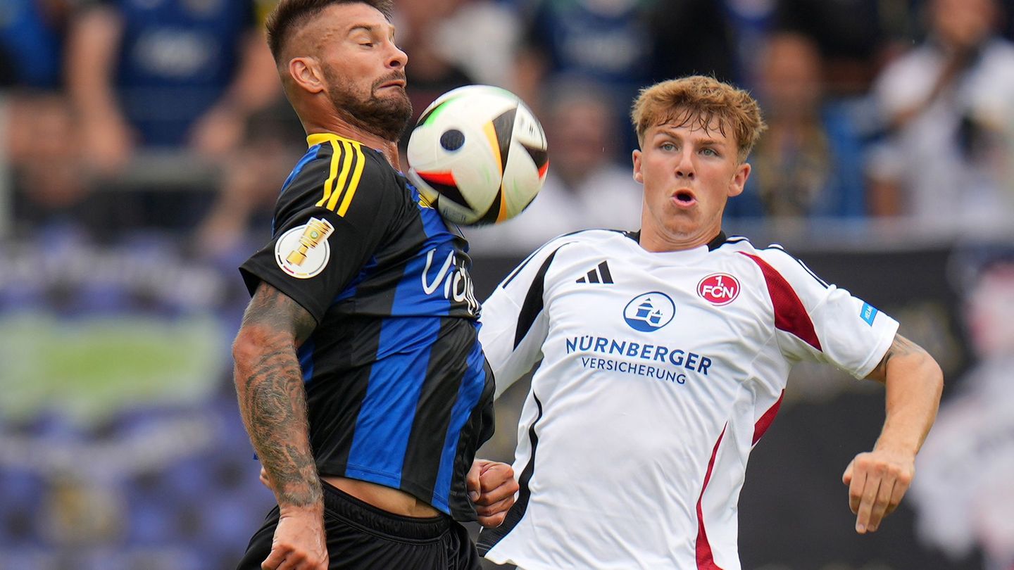 3. Fußball-Liga: Torjäger Brünker verlängert in Saarbrücken