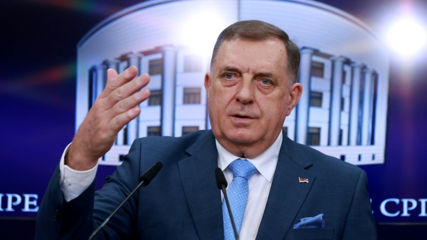 Bosnische Justiz stellt internationalen Haftbefehl gegen Serbenführer Dodik aus