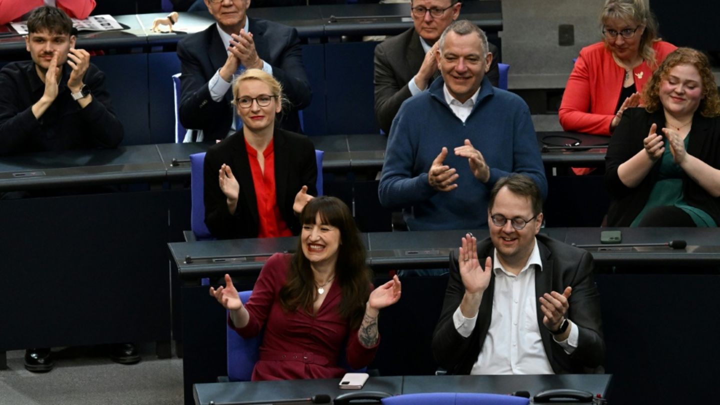 Nach Klausur: Linke setzt in kommenden Wochen auf Themen Miete und Kosten