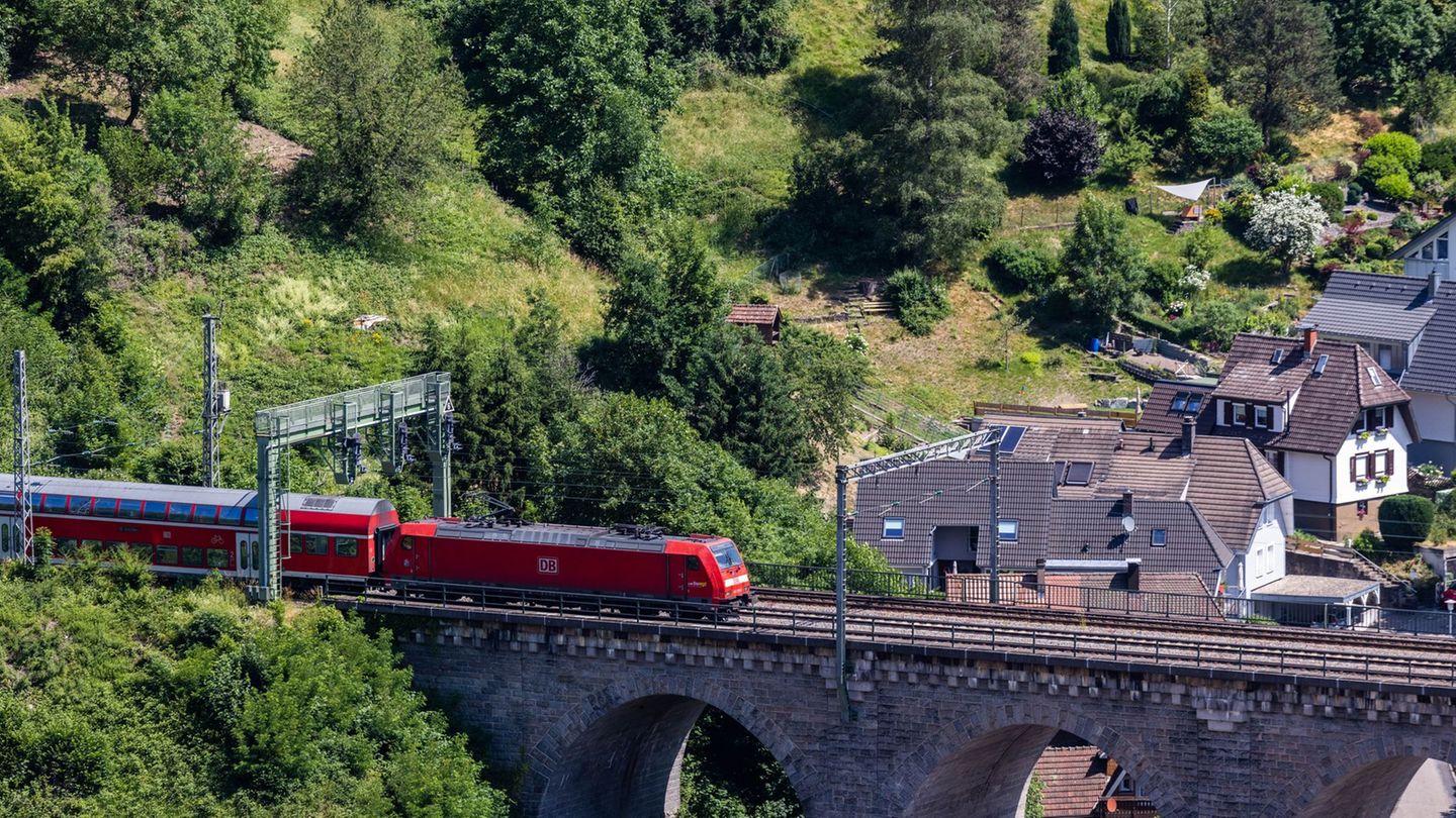 Gebirgsstrecke: Busse statt Bahn im Schwarzwald