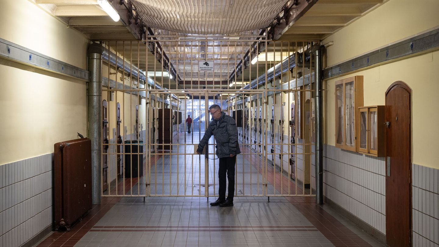Kriminalität: Mehr als 100 Straftäter über 65 in hessischen Gefängnissen