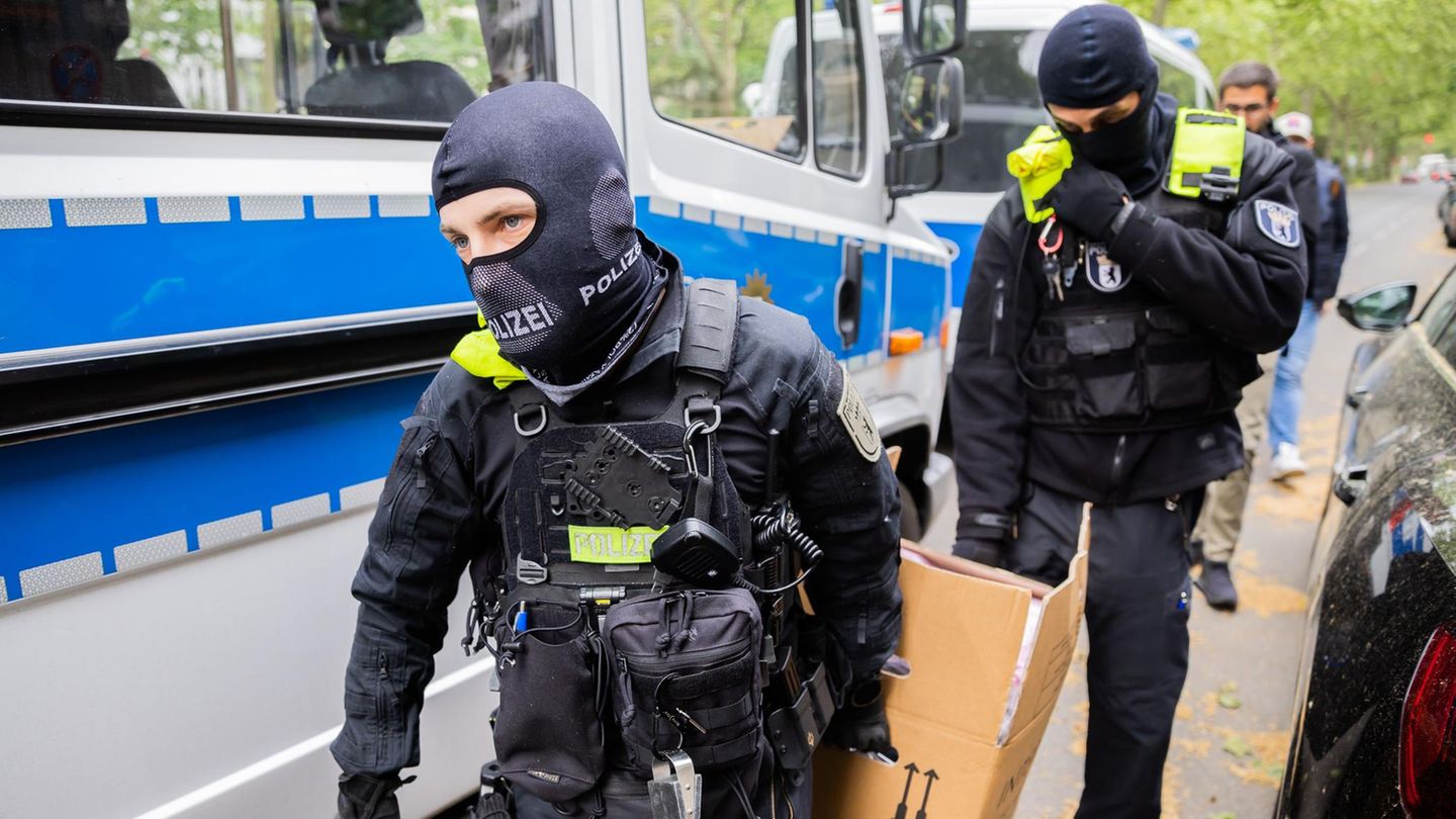 17 Beschuldigte: Terrorrazzia in sechs Bundesländern