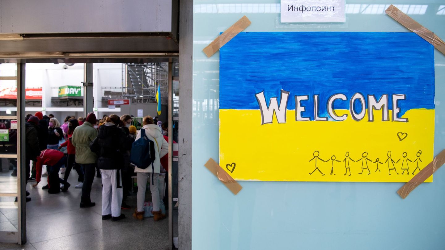 Migration: Hotelplätze in München fallen weg: 1.100 Flüchtlinge verlegt