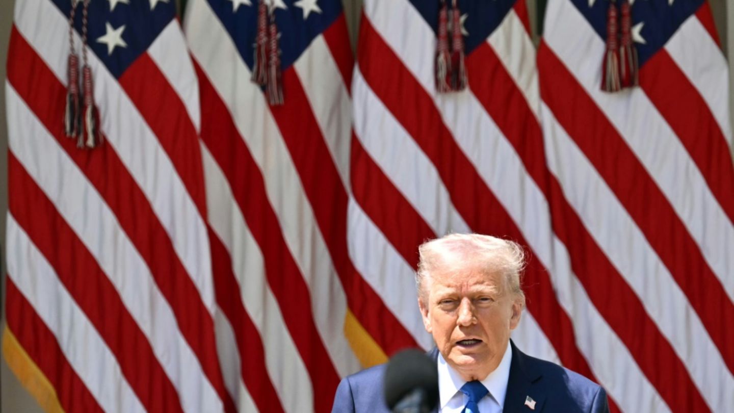 Trump droht mit Sanktionen auf iranische Ölkäufe „jeder Größenordnung“