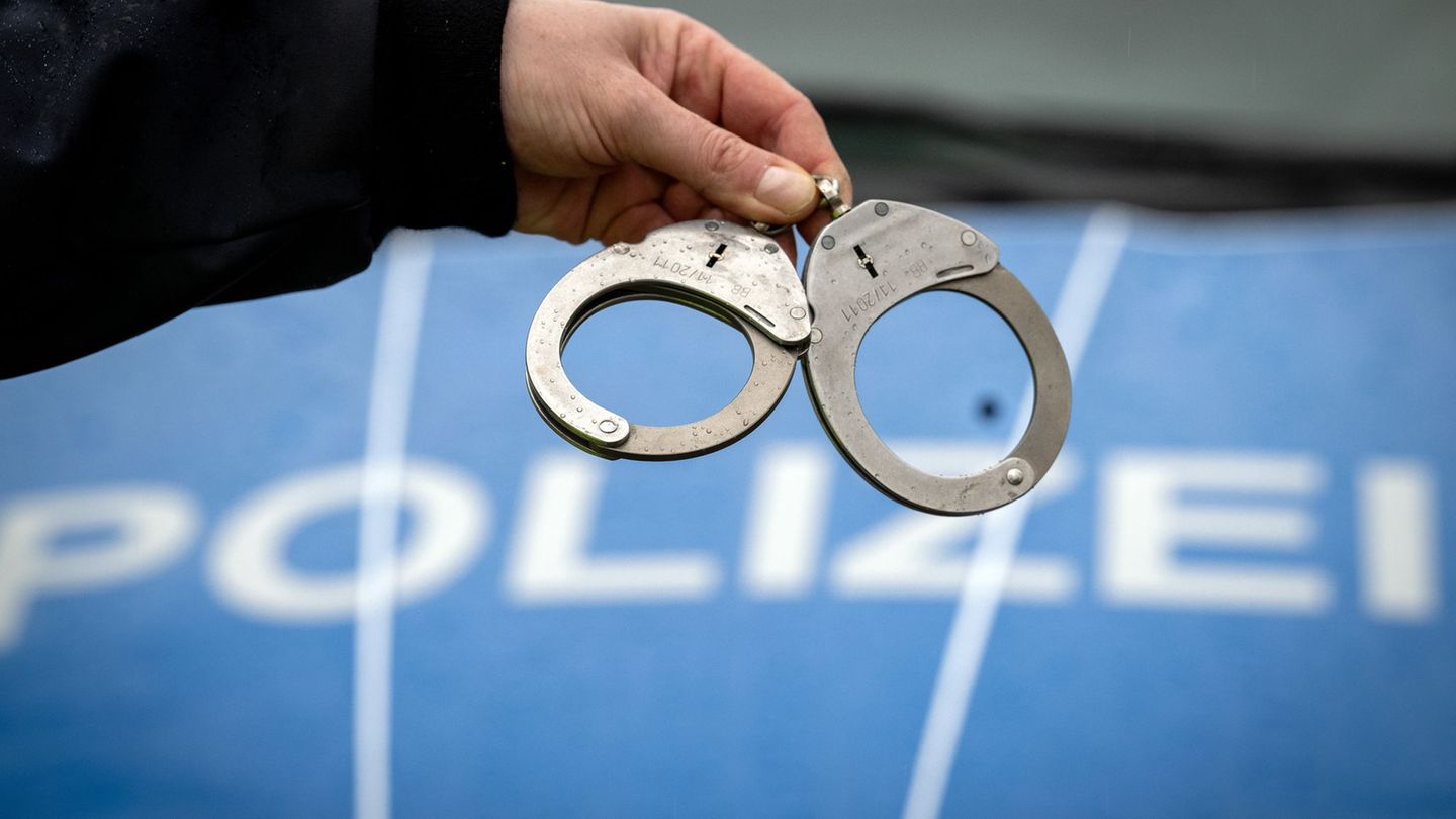 Fahndungserfolg: Nach Schüssen in Rendsburg: Zwei Männer festgenommen