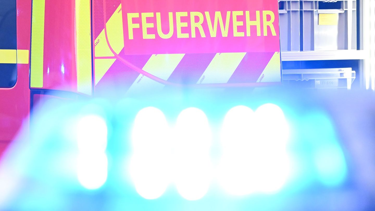 Landkreis Oder-Spree: Pavillon fängt Feuer bei Jugendeinrichtung in Storkow
