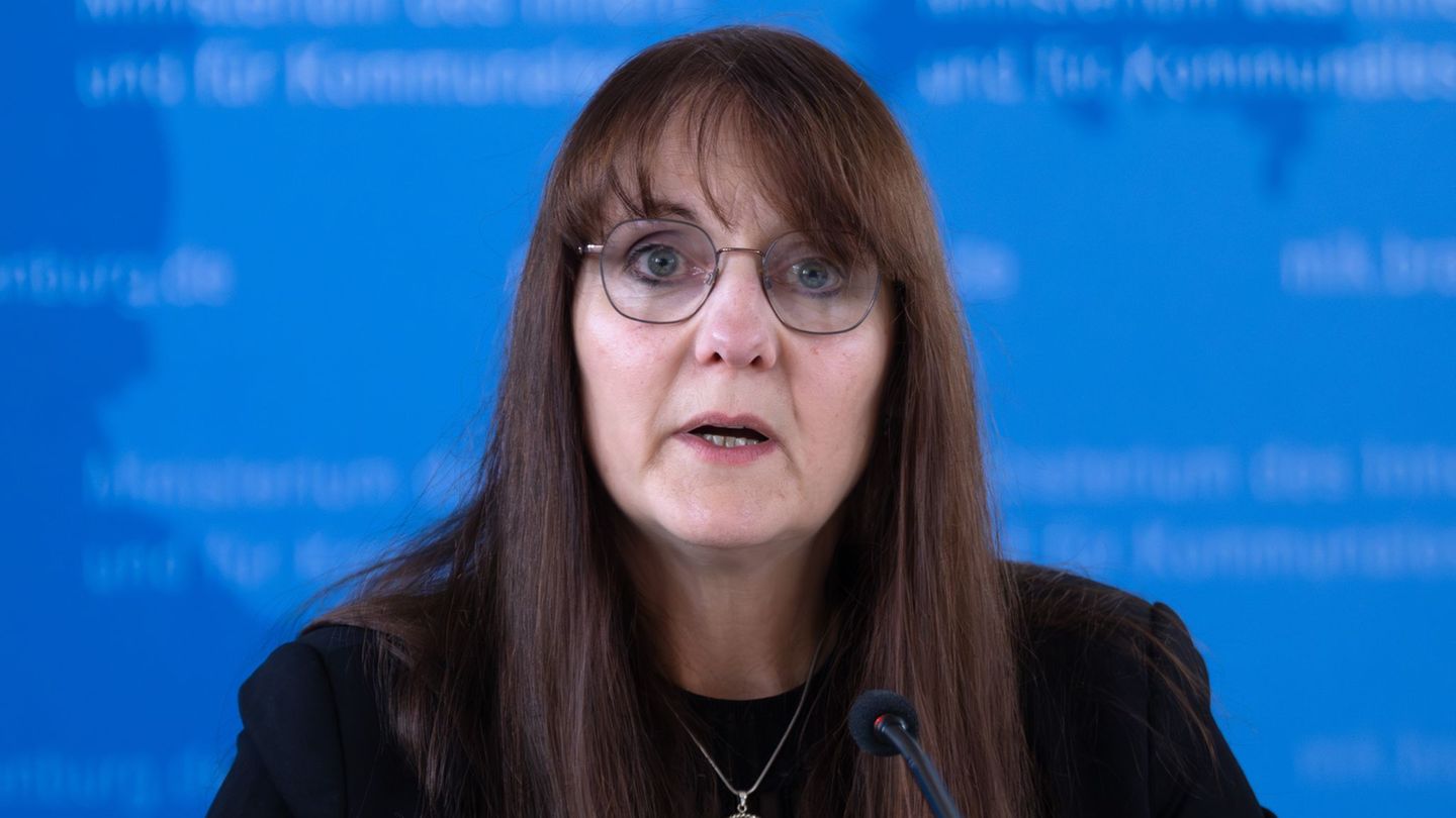 Extremismus: Innenministerin unterstützt Verbot von „Reichsbürger“-Gruppe