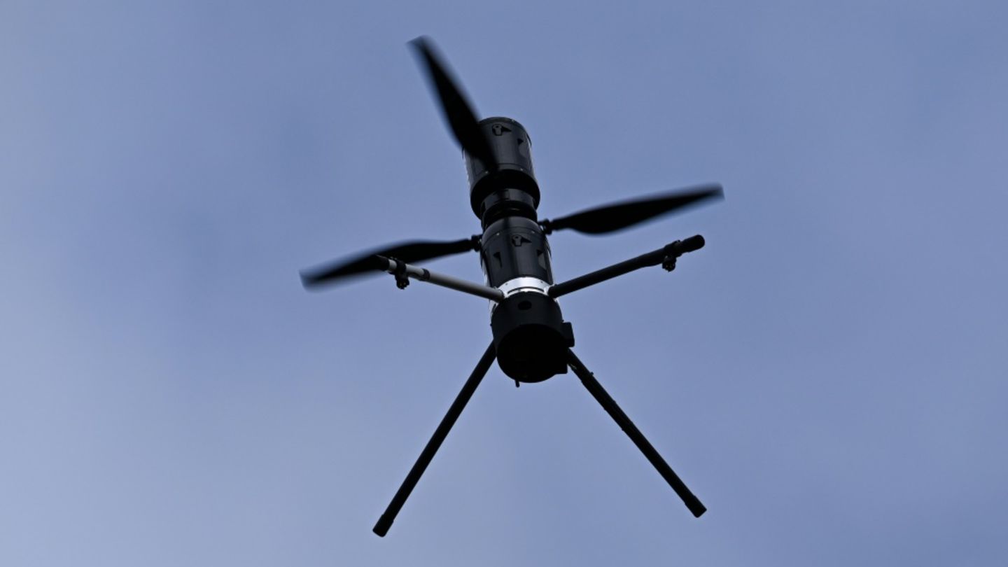 20-Jähriger fliegt Drohne über Militärgelände: Polizeieinsatz in Wilhelmshaven