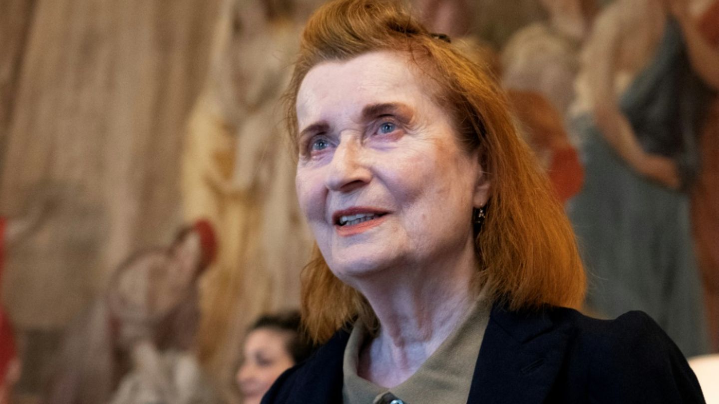 Falschnachricht über den Tod von Elfriede Jelinek: X-Post sorgt für Wirbel