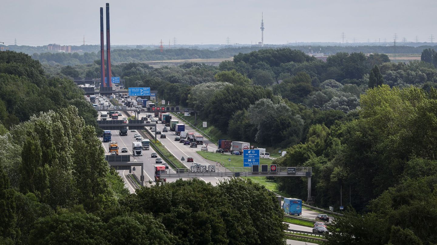 Straßenverkehr: Neubau der Elbbrücken der A1 könnte Mitte 2026 beginnen