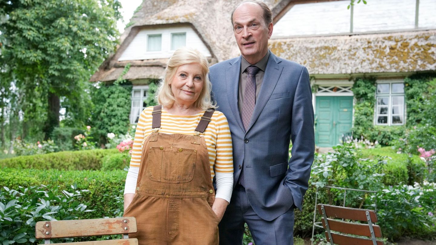 Mit Spaß zum Fernseherfolg: Sabine Postel lacht gern mit Herbert Knaup