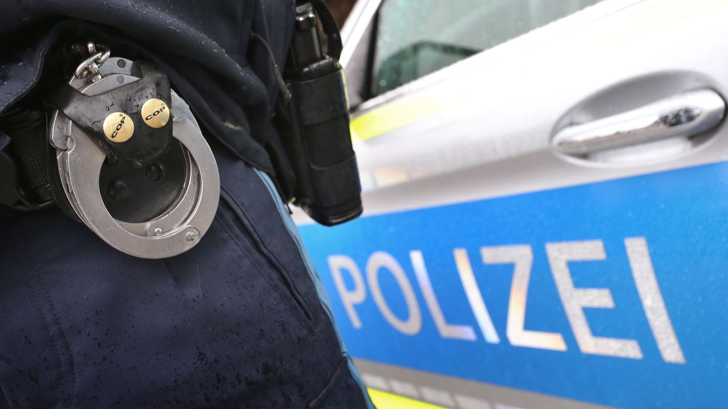 Oberallgäu: Mann schlägt und verletzt spielende Kinder