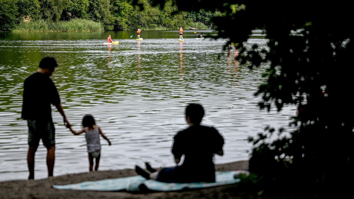 Wetter: Sommer meldet sich zurück – raus zum Wasser
