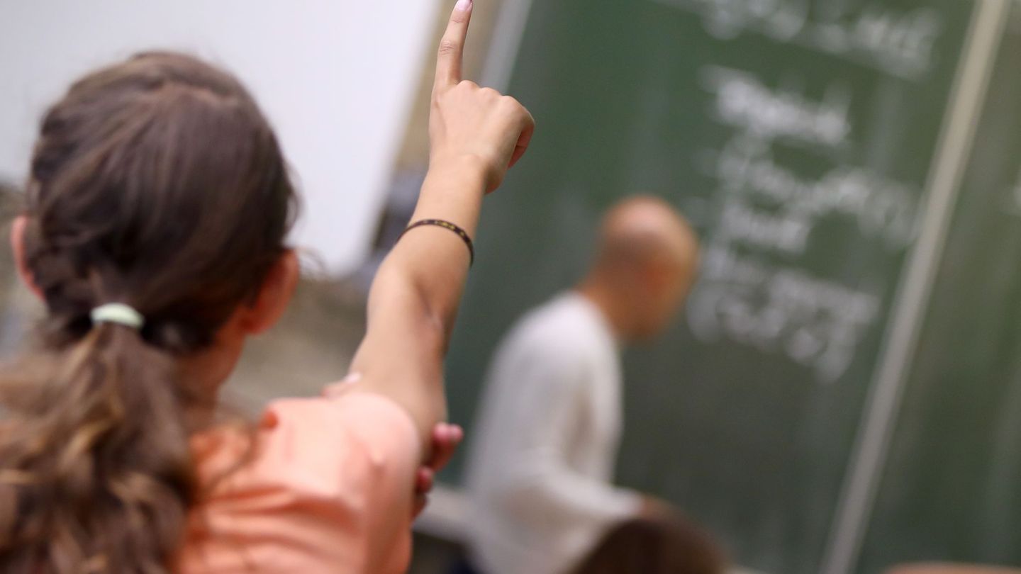 Extremismus: Mehr mutmaßlich extremistische Vorfälle an Schulen in MV