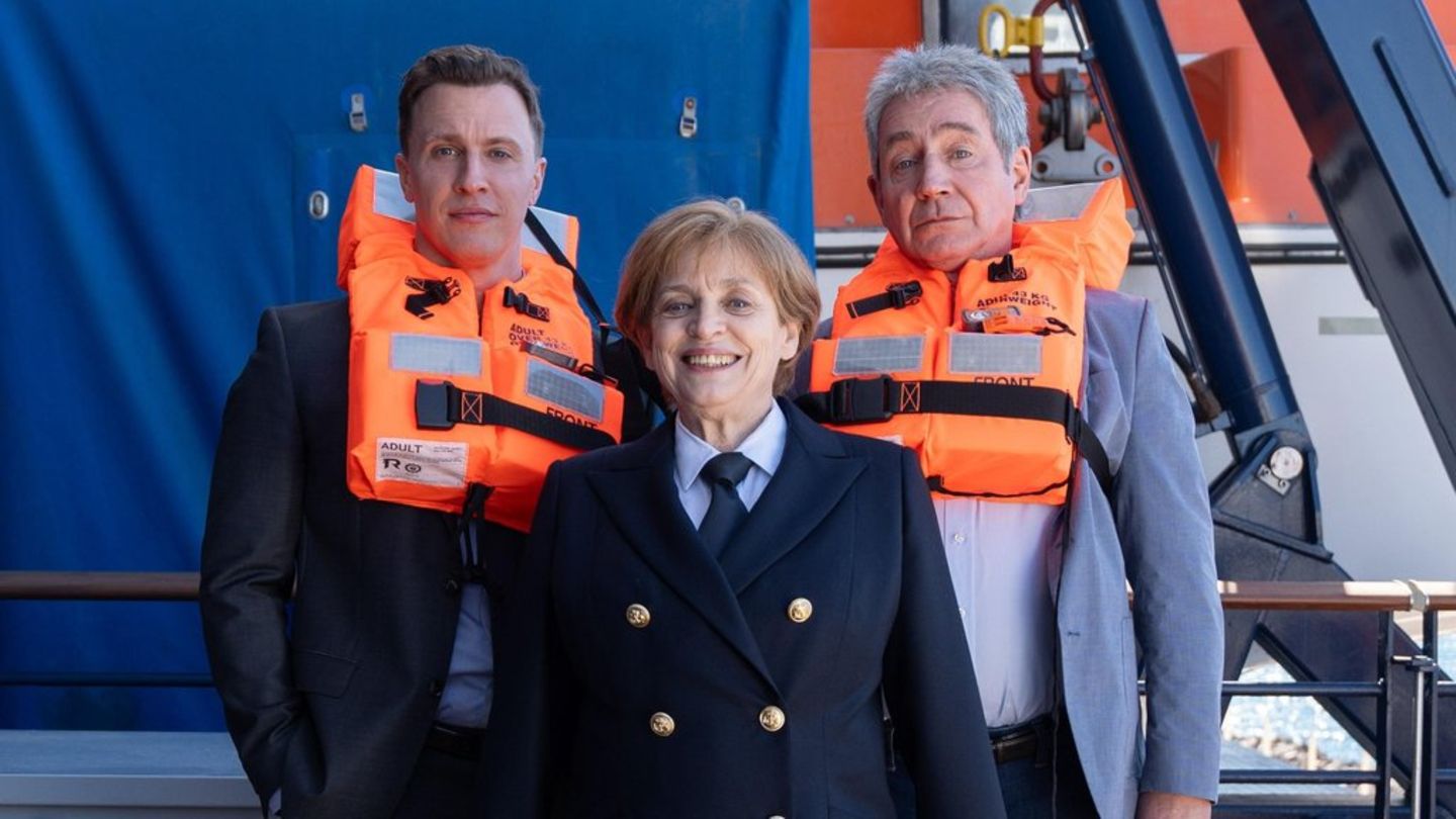 Katharina Thalbach im neuen „Miss Merkel“: Wie war der Dreh auf hoher See?