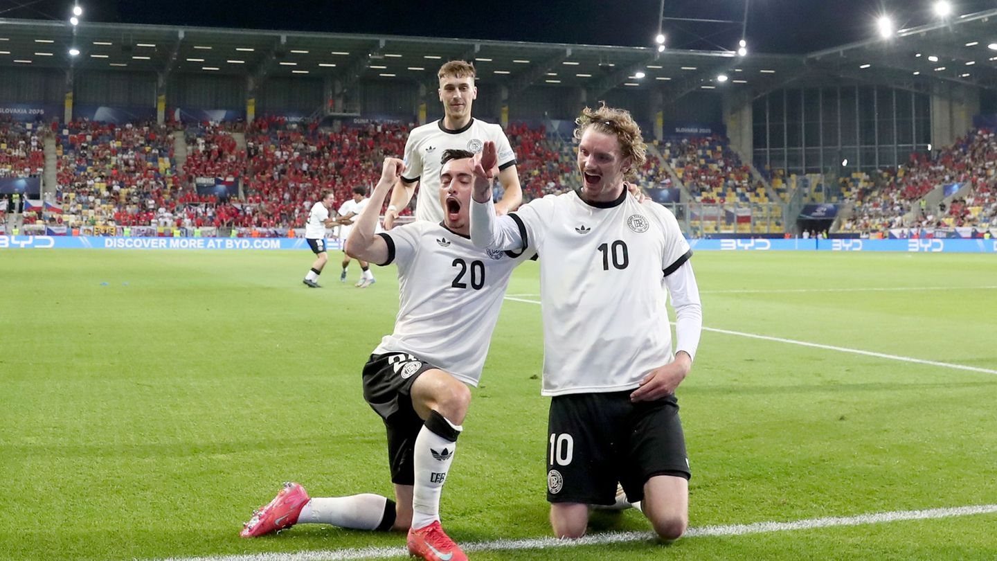 Nationalmannschaft: Woltemade als Vorbild für WM-Kandidaten Collins und Nebel