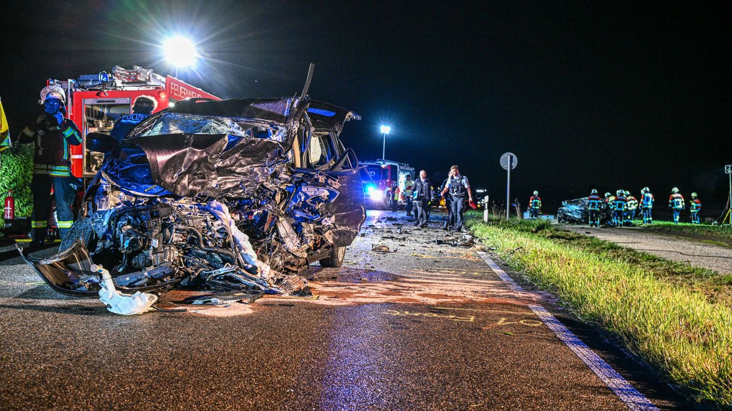 Tödlicher Unfall: Zwei Männer sterben bei Unfall im Alb-Donau-Kreis