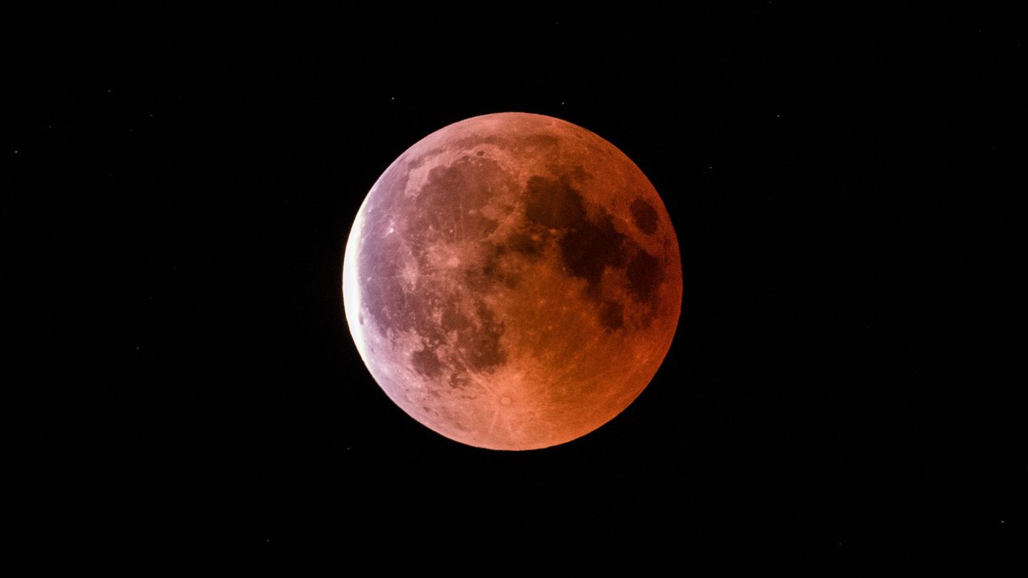 Astronomie: Totale Mondfinsternis wohl in manchen Regionen gut zu sehen