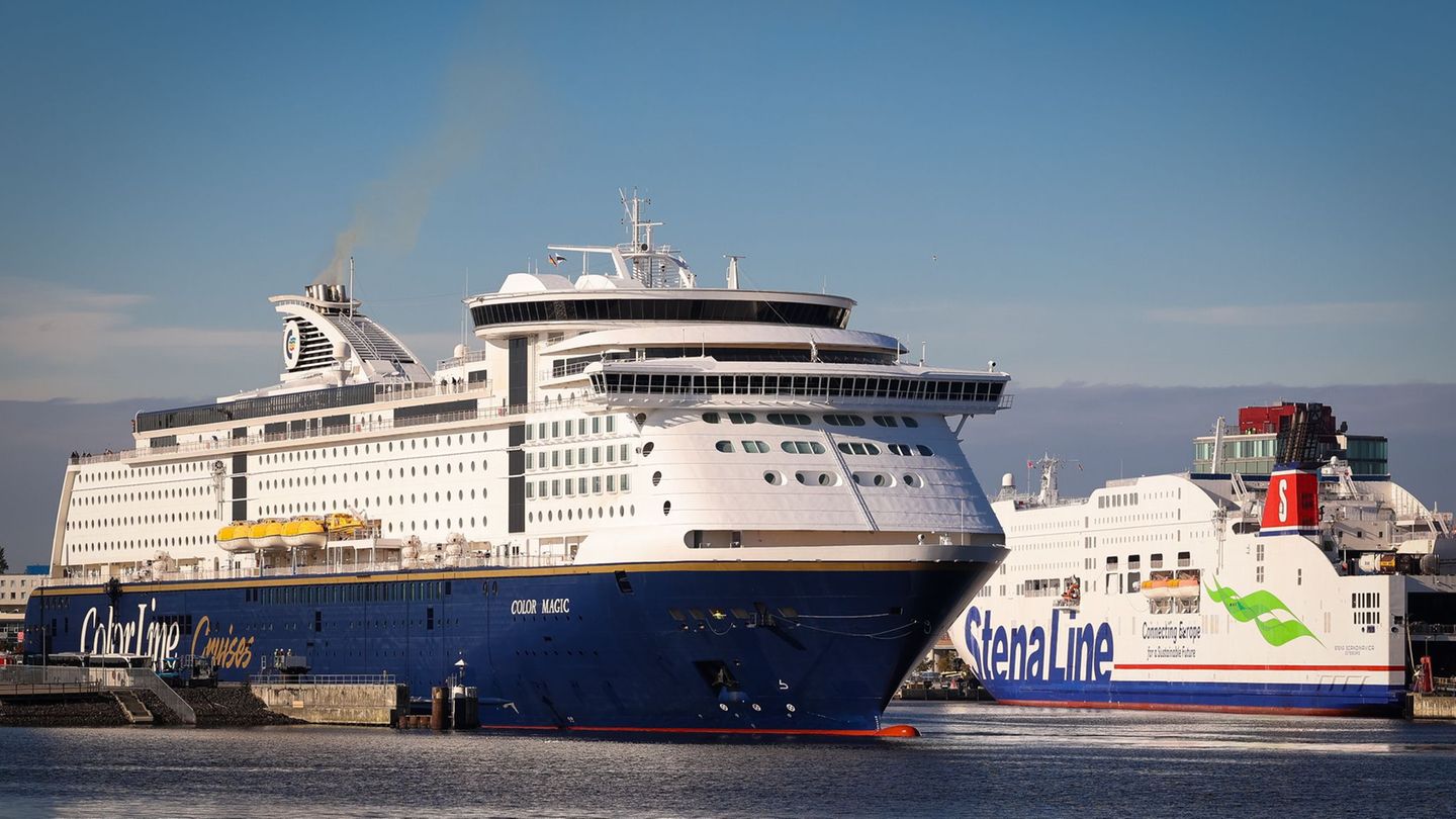 Stromversorgung im Hafen: Kiel schließt Ausbau der Landstromversorgung für Schiffe ab