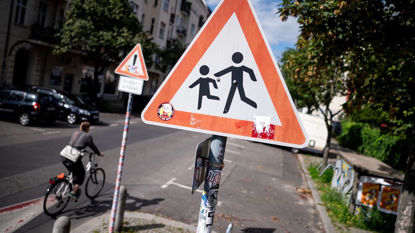 Bisingen (Zollernalbkreis): Sechsjähriger wird von Auto erfasst und schwer verletzt