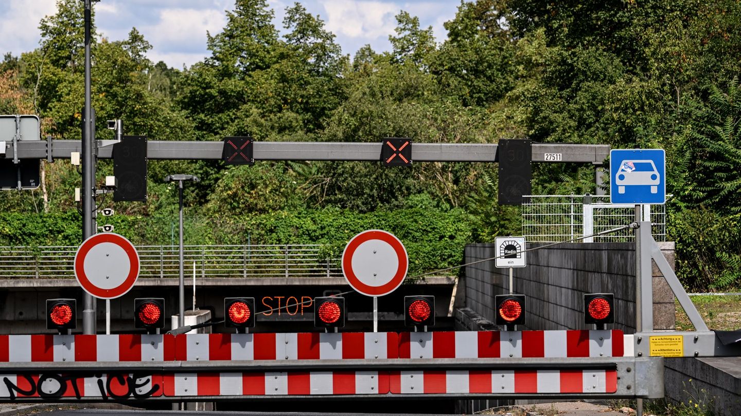 Verkehr: Tiergartentunnel nach stundenlanger Sperrung wieder frei