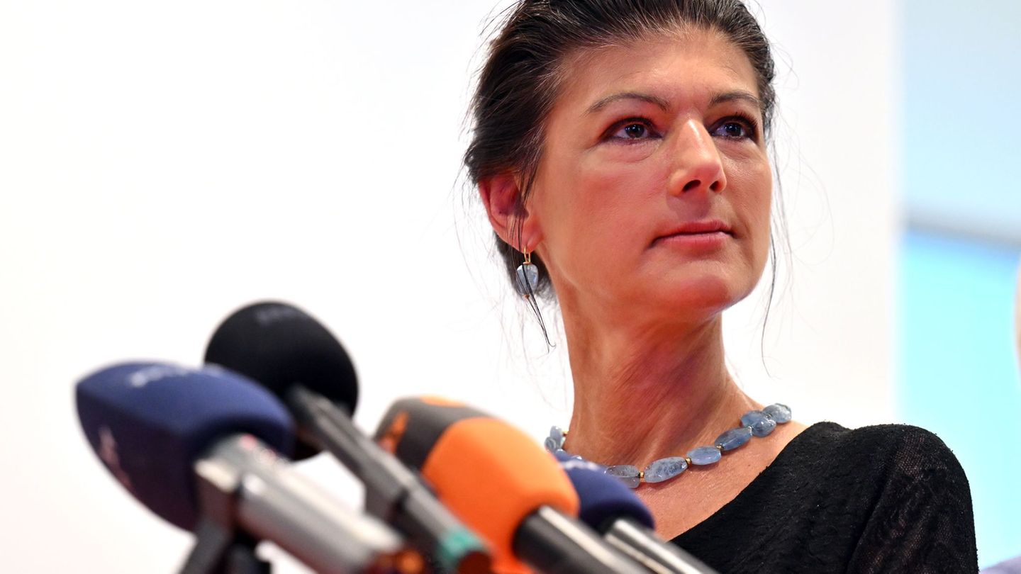 Parteien: Wagenknecht will nach Parteiumbenennung nicht aufhören