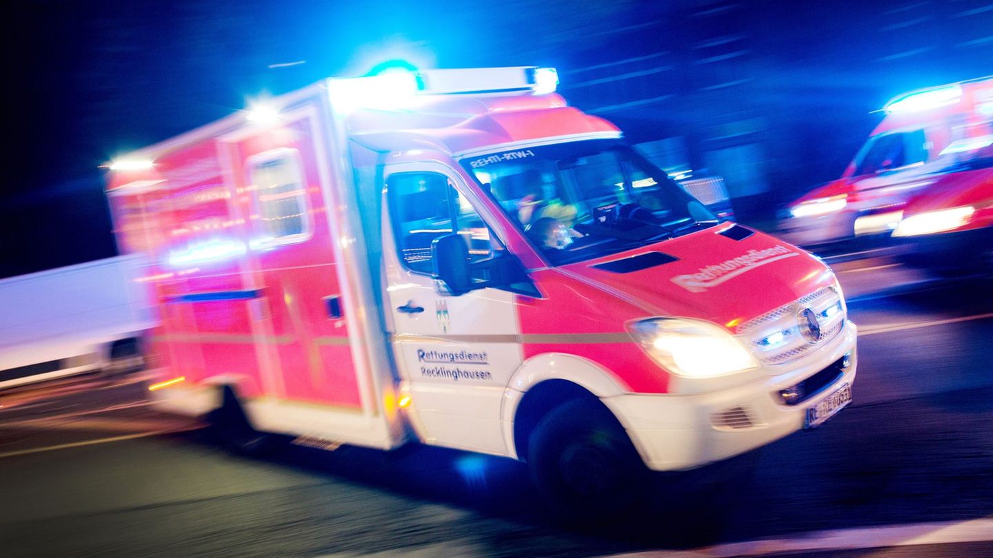 Unfälle: Tourist spießt sich Bein an Zaun auf