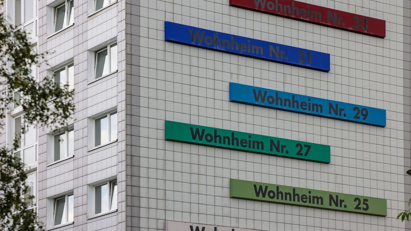 Wohnen: Wartelisten und volle Wohnheime – Studierende suchen Zimmer