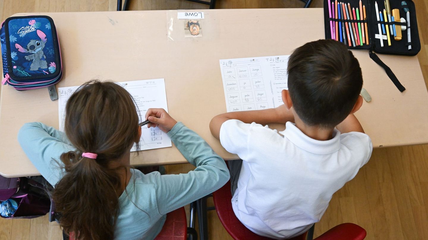 Bildung: Zurück ins Klassenzimmer – Im Südwesten startet die Schule