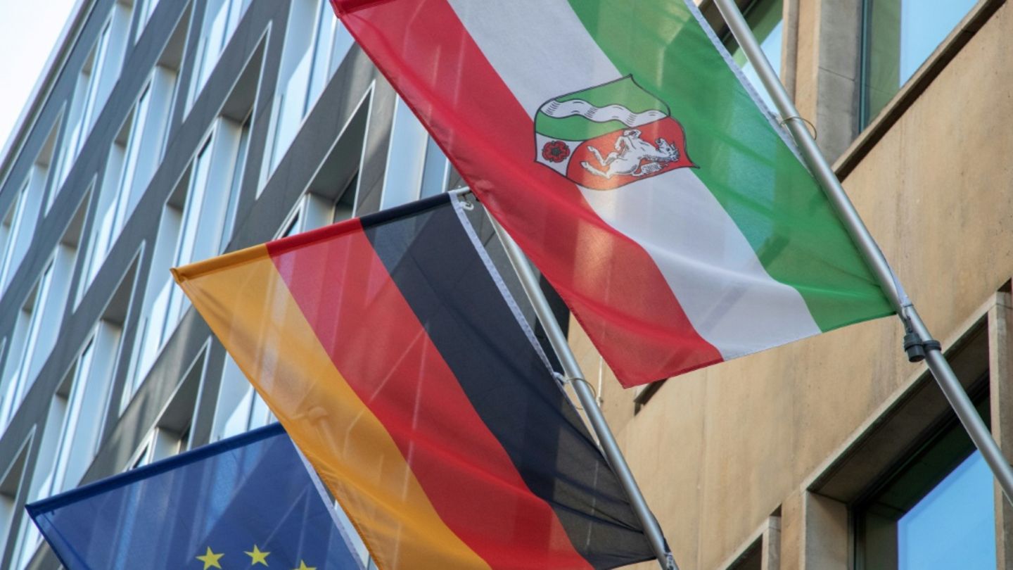 Union und SPD wollen nach Dämpfer in NRW auf Bundesebene liefern