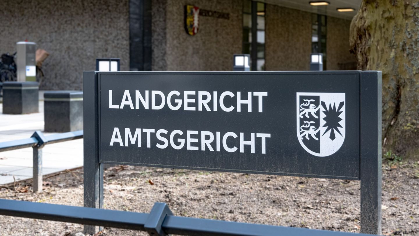 Mordversuch: Urteil im Prozess um Messerattacke auf 84-Jährige erwartet