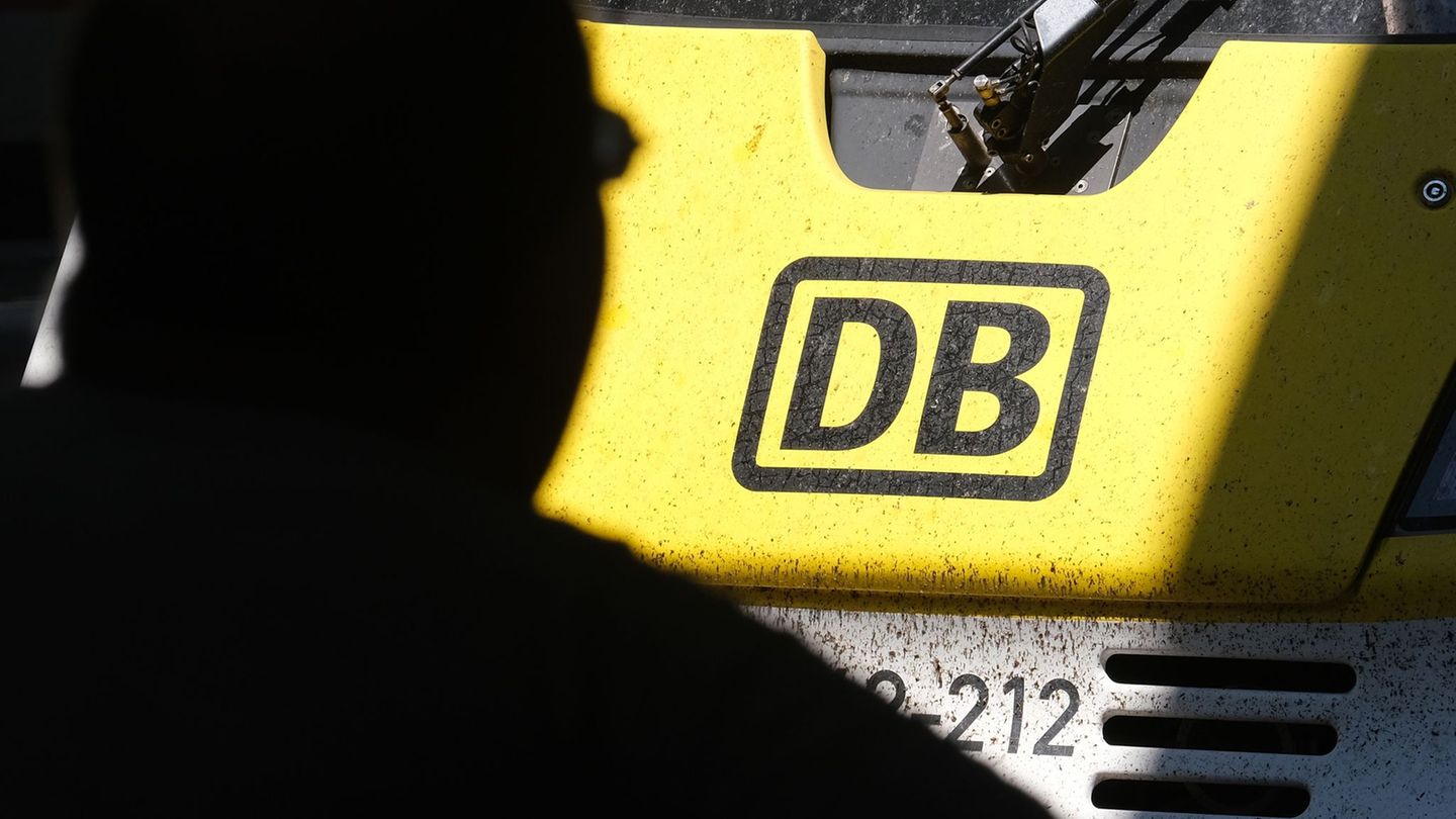 Baustellen: Ersatzbusse statt Züge – Einschränkungen auf mehreren Linien
