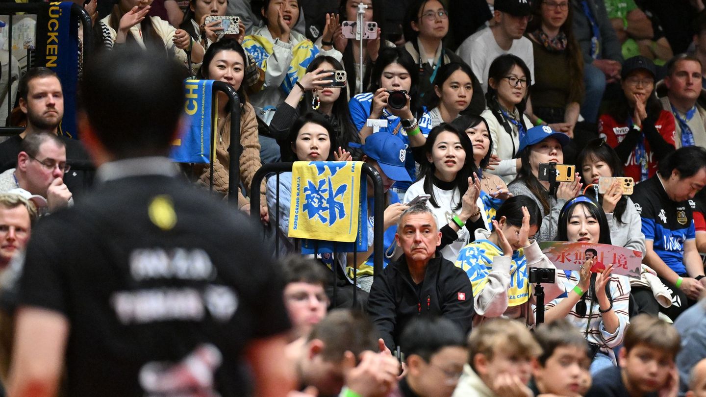 Tischtennis-Bundesliga: Bremer Sieg im Topspiel: Chinese sorgt für Tischtennis-Hype