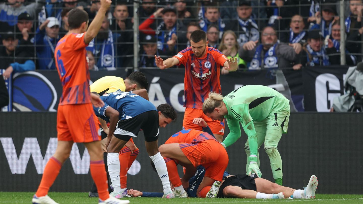 2. Fußball-Bundesliga: Schalker Abwehrchef hilft bewusstlosem Gegner