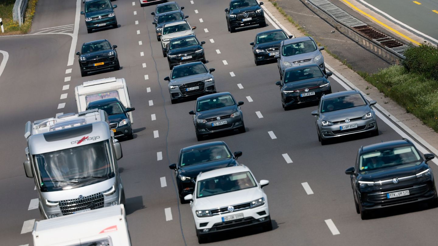 Verkehr: ADAC warnt vor Stau-Chaos zum Ferienstart in NRW